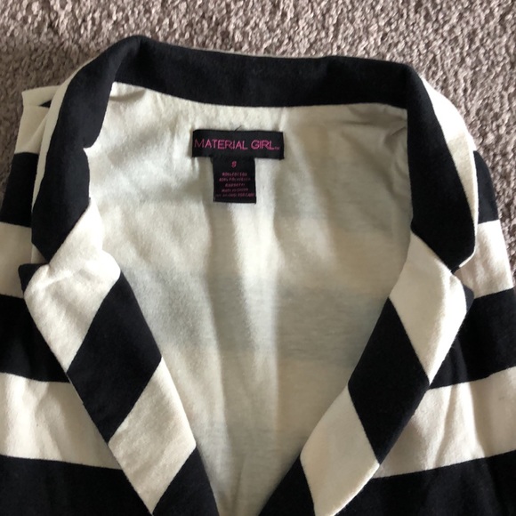 Vest - Picture 2 of 3